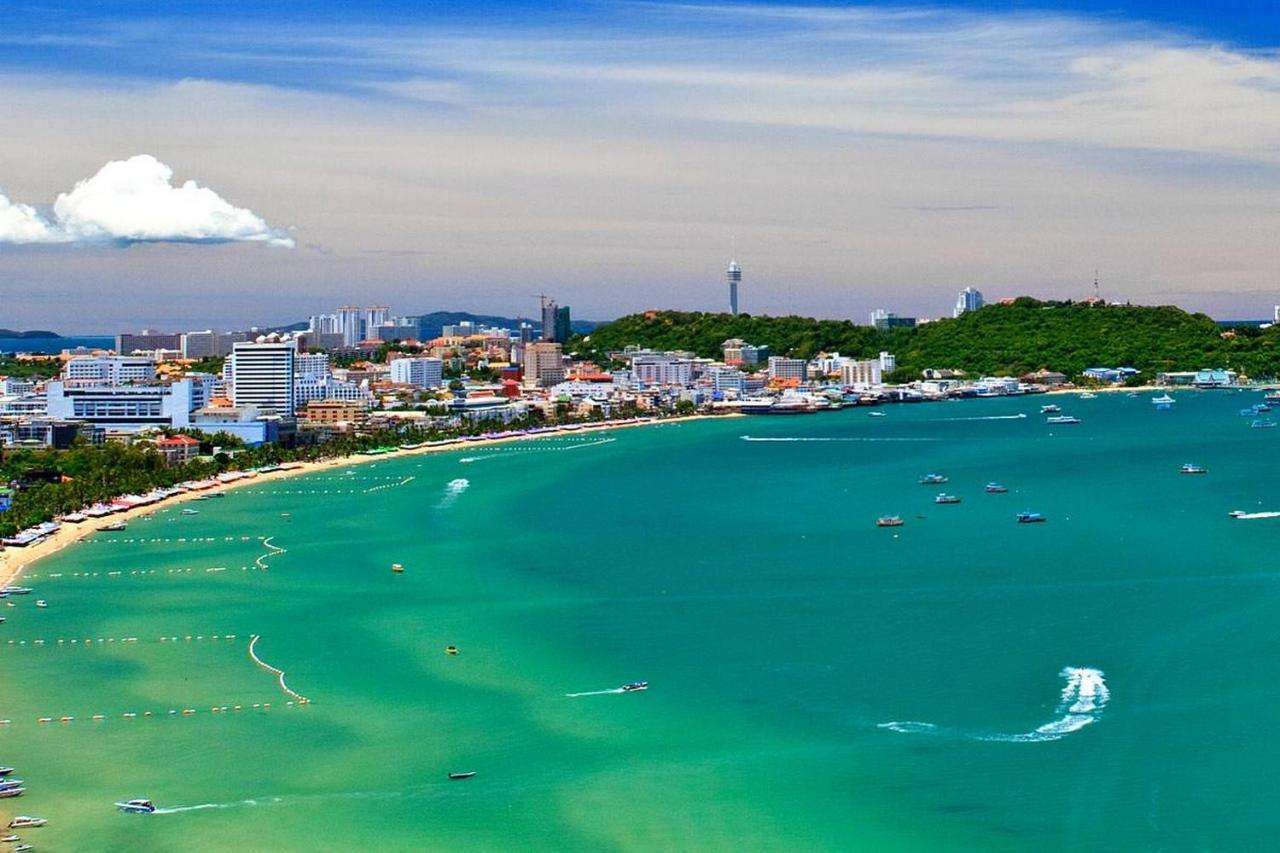 Oyo 882 The Moonlight Serviced Apartment Pattaya Exterior foto